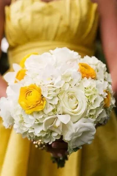 Golden Vow Bridal Bouquet